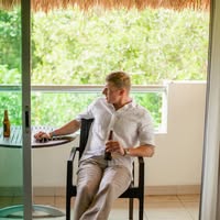 Andrew Vallozzi Florida Obituary,Cause of Death: Beloved Financial Consultant and Champion for Intentional Wealth Management has Died