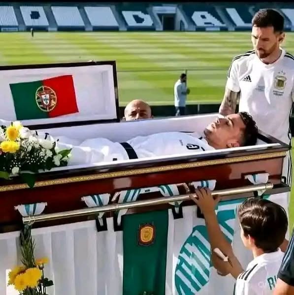 Today, we lay Diego Jota and Fabinho to rest. Life is often filled with sorrow—may their souls find eternal peace.”