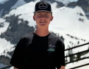 Landon Ward Apple Valley, CA Boat Accident; 19-year-old Landon Ward of Apple Valley CA died in boating accident, family and friends mourn