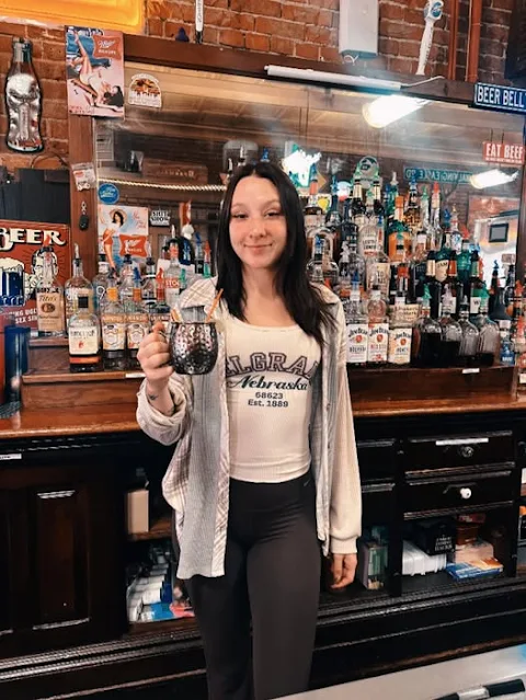 Kennedi DeMuth Lincoln NE Obituary, Kennedi DeMuth Death: Lincoln’s Pub Bartender Kennedi ‘Ken’ DeMuth Passed Away Tragically
